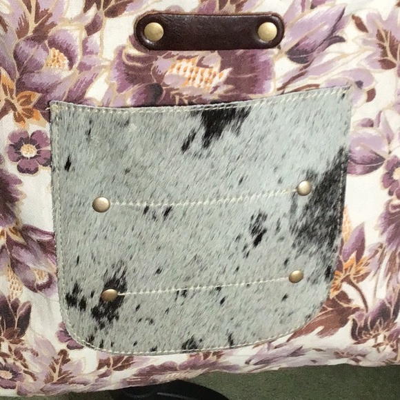 MYRA SHOULDER BAG❤️NEW❤️ - Picture 3 of 4